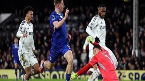 《许利民赛后严词炮轰：北京形象受损，球队连败背后的怒火之谜》